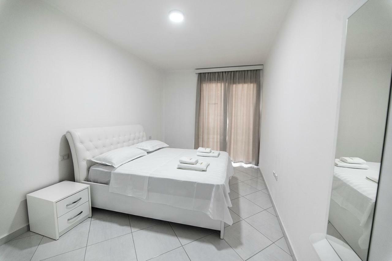 Aparthotel Royal Palace Lezhë Zewnętrze zdjęcie